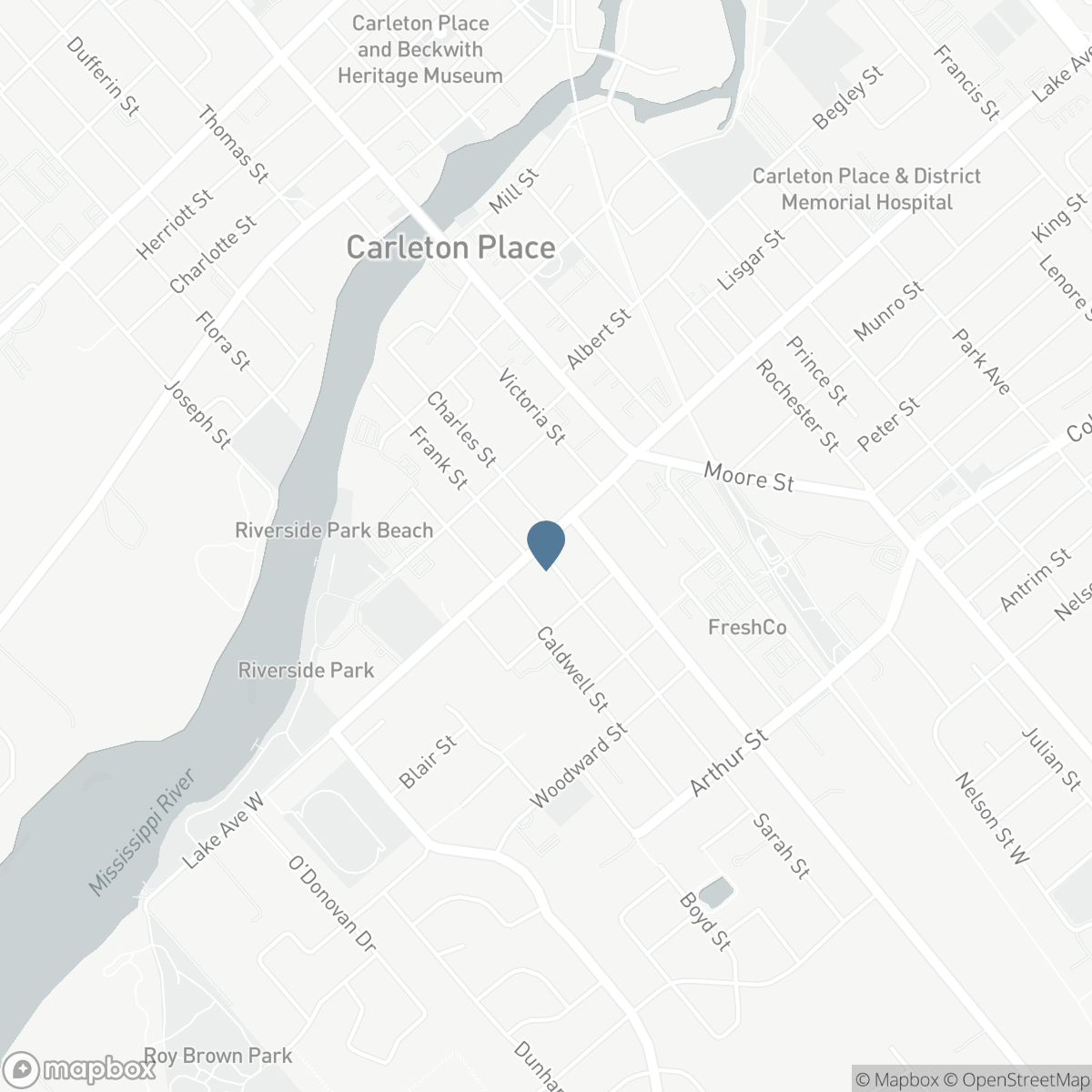 74 LAKE AVENUE W, Carleton Place, Ontario K7C 1L6
